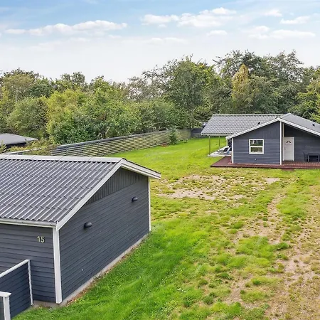 Gisl - 1-3km From The Sea By Interhome *