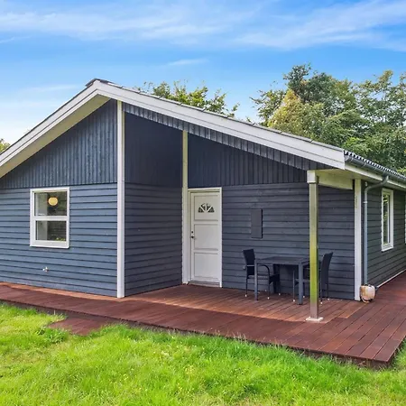 Gisl - 1-3km From The Sea By Interhome Vig